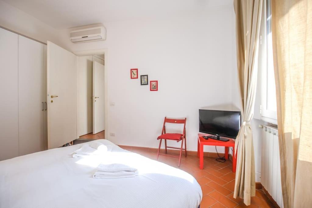 Nice Apartment Near Ponte Vecchio Florence Exterior photo